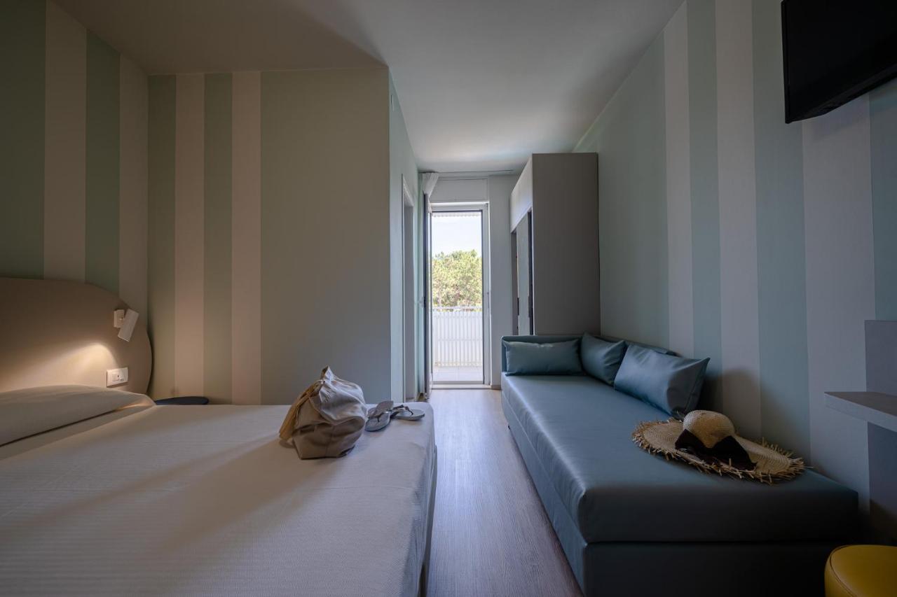 Hotel Smeraldo Lignano Sabbiadoro Eksteriør bilde